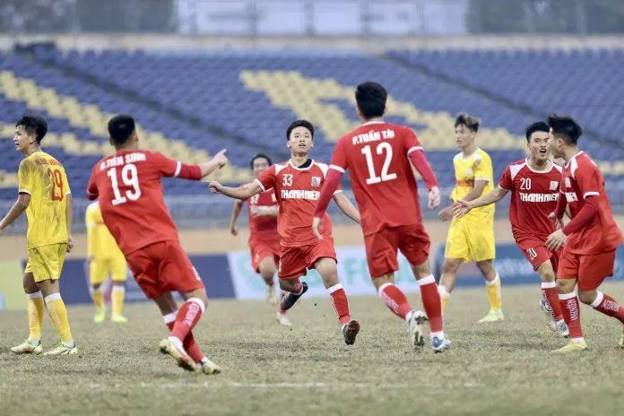 U21 Viettel gỡ hòa ở phút 67 (Ảnh: Internet) U21 Viettel gỡ hòa ở phút 67 (Ảnh: Internet)