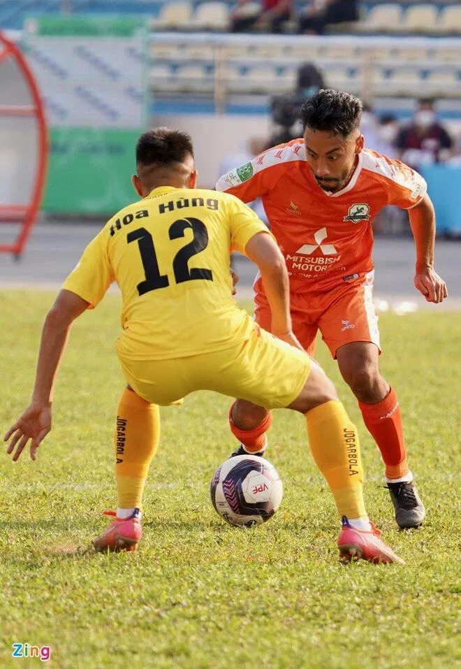 Vincent Trọng Trí từng thử việc tại nhiều CLB tại V-League (ảnh Zing.vn) Vincent Trọng Trí từng thử việc tại nhiều CLB tại V-League (ảnh Zing.vn)