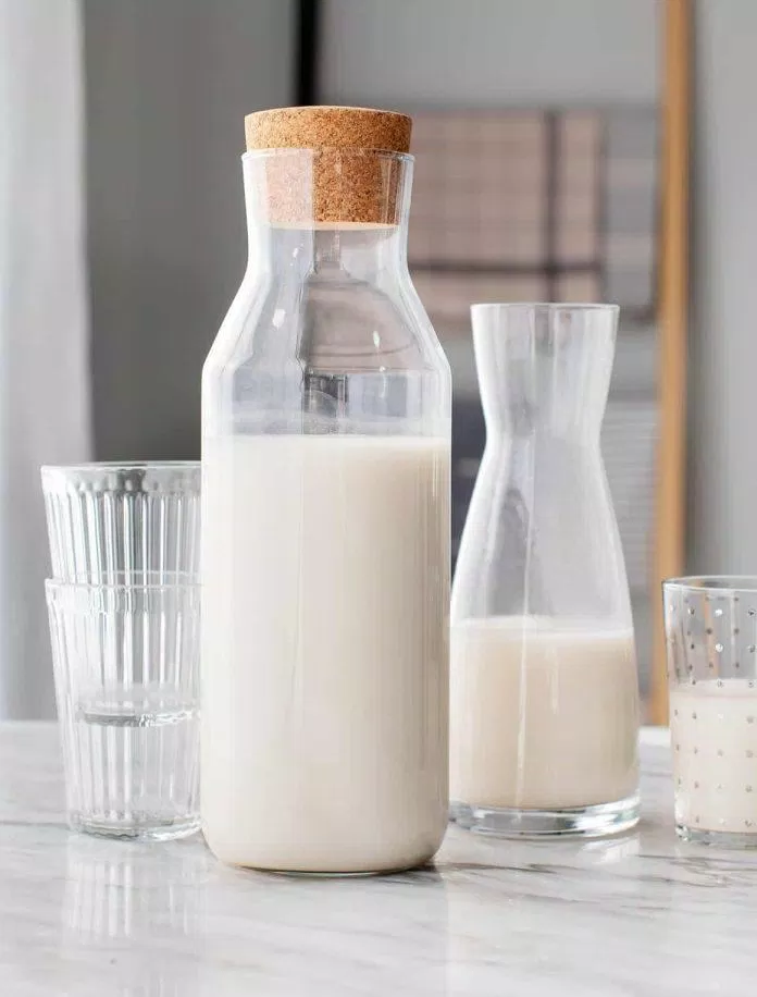 Vitamin và khoáng chất trong sữa mẹ (Nguồn: Internet)