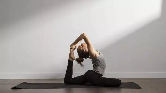 Khi bạn cần rèn luyện sự kiên trì, hãy tìm đến yoga (Ảnh: Internet) Khi bạn cần rèn luyện sự kiên trì, hãy tìm đến yoga (Ảnh: Internet)