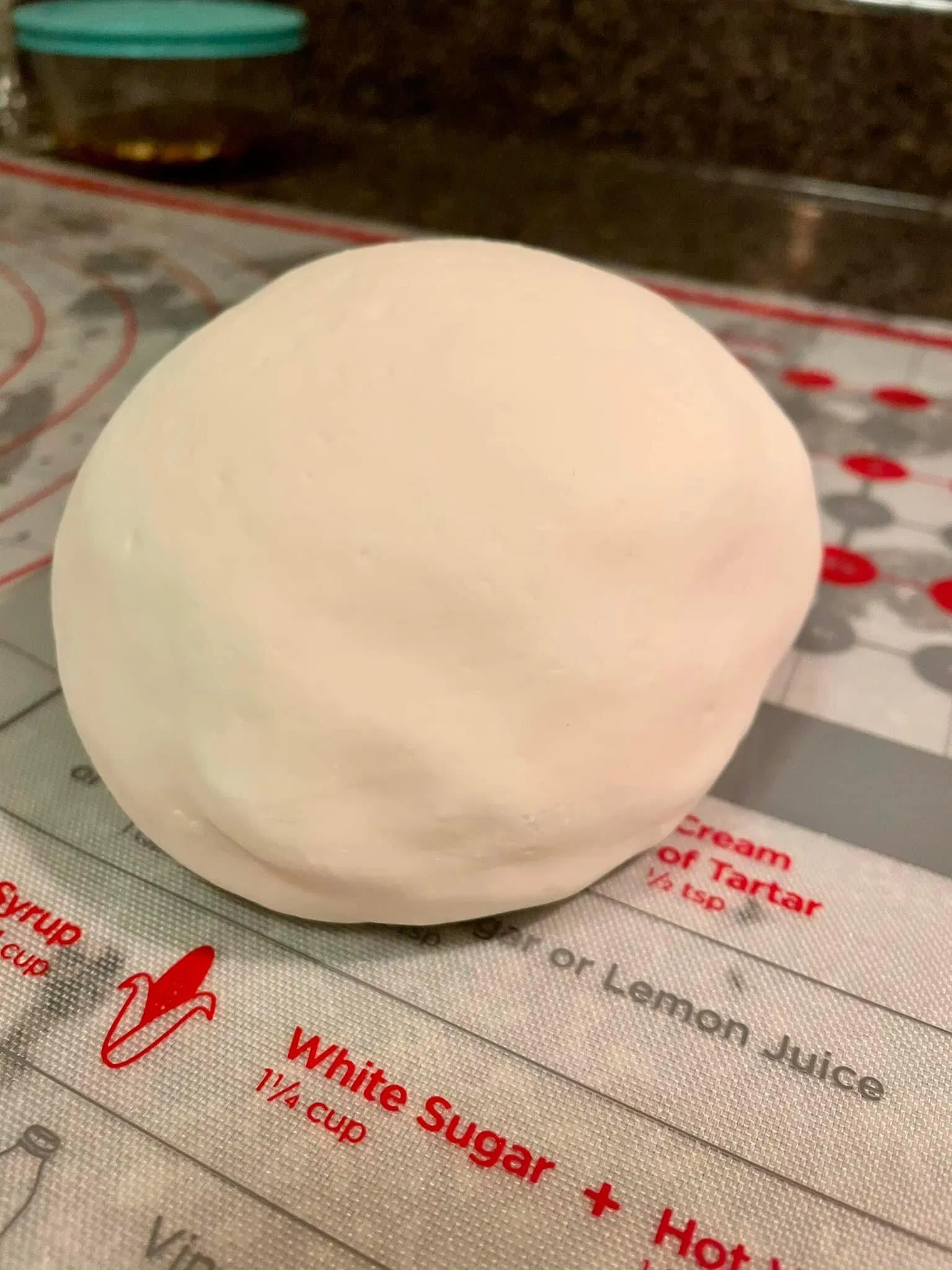 bánh lọc trần (Nguồn Facebook: Emmi Nguyễn)