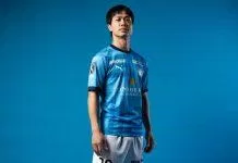 Công Phượng nhận lời khen từ HLV Yokohama FC