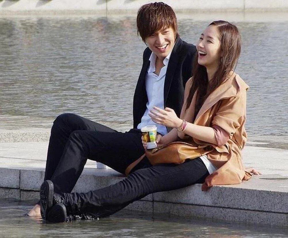 Lee Min Ho và Park Min Young (Ảnh: Internet)