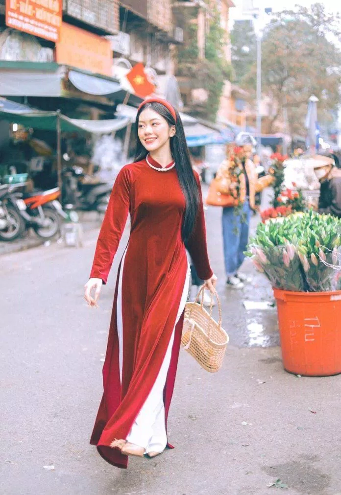 Không gian tất bật nhưng lại có nét gì đó hoài niệm, mộc mạc và bình dị (Nguồn: Internet) Không gian tất bật nhưng lại có nét gì đó hoài niệm, mộc mạc và bình dị (Nguồn: Internet)