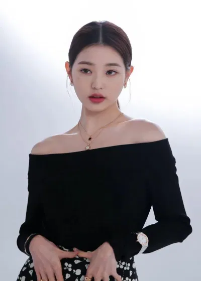 Nữ idol K-pop sở hữu visual long lanh như công chúa (Ảnh: Internet)