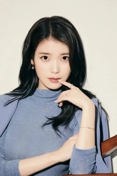 Nữ idol K-pop sở hữu visual long lanh như công chúa (Ảnh: Internet)