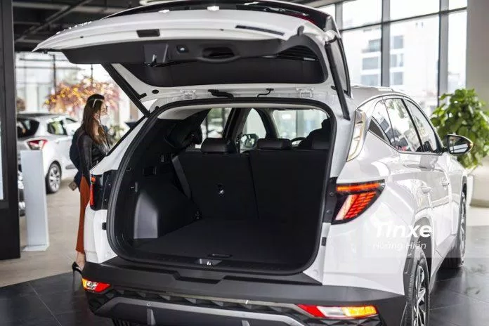 Cốp xe Hyundai Tucson 2022 với không gian rộng rãi (Ảnh: Internet) Cốp xe Hyundai Tucson 2022 với không gian rộng rãi (Ảnh: Internet)