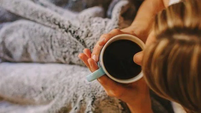 Bạn không nên dùng các thức uống chứa caffeine trước khi tập (Ảnh: Internet) Bạn không nên dùng các thức uống chứa caffeine trước khi tập (Ảnh: Internet)