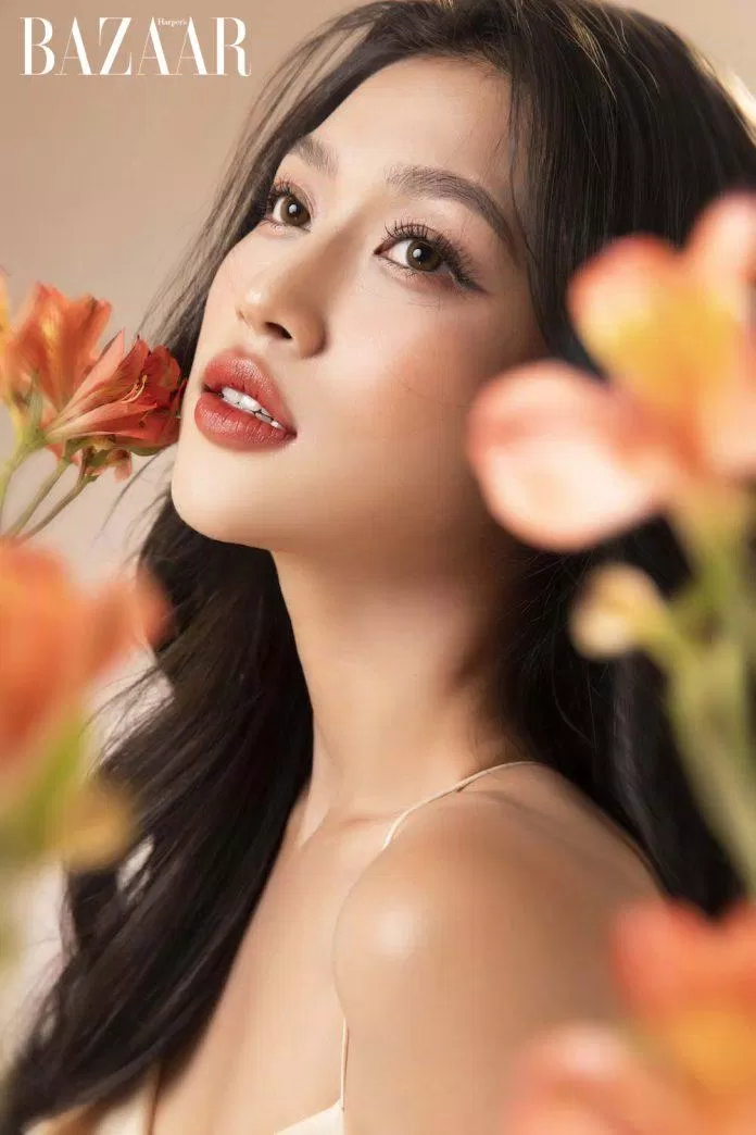 Instagram @anthiendoan nhanh chóng đạt 1 triệu người theo dõi hâu Miss Grand International 2022. (Ảnh: internet)