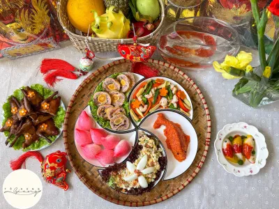 mâm cỗ cúng Ông Công Ông Táo (Nguồn Facebook: Tô Hưng Giang)
