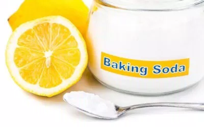 Baking soda và chanh còn làm giảm đi những nếp nhăn ở vùng da dưới cánh tay(Ảnh: internet)