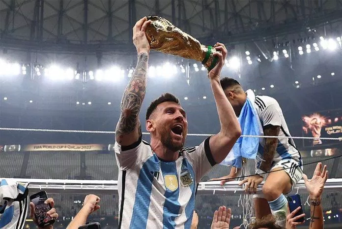 Messi cùng các đồng đội giành chức vô địch World Cup 2022 (Ảnh: Internet) Messi cùng các đồng đội giành chức vô địch World Cup 2022 (Ảnh: Internet)