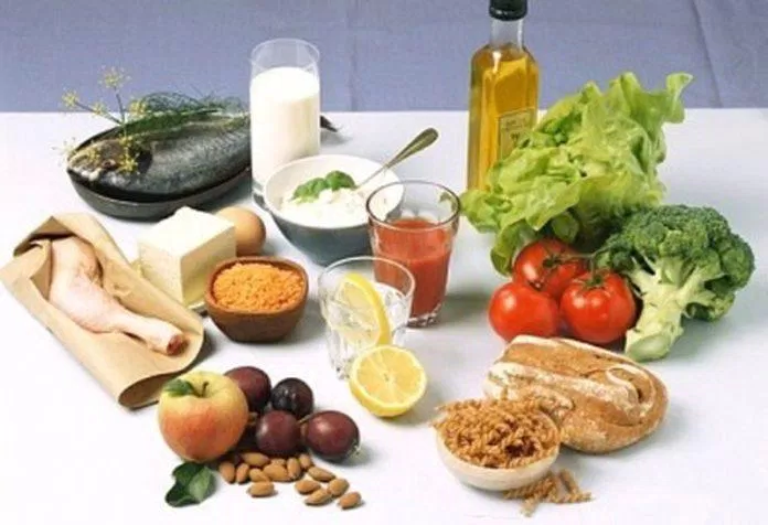 Những thực phẩm điển hình chứa nhiều dưỡng chất thiết yếu (Nguồn: Internet)