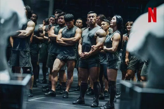 Physical: 100 (Ảnh: Netflix)