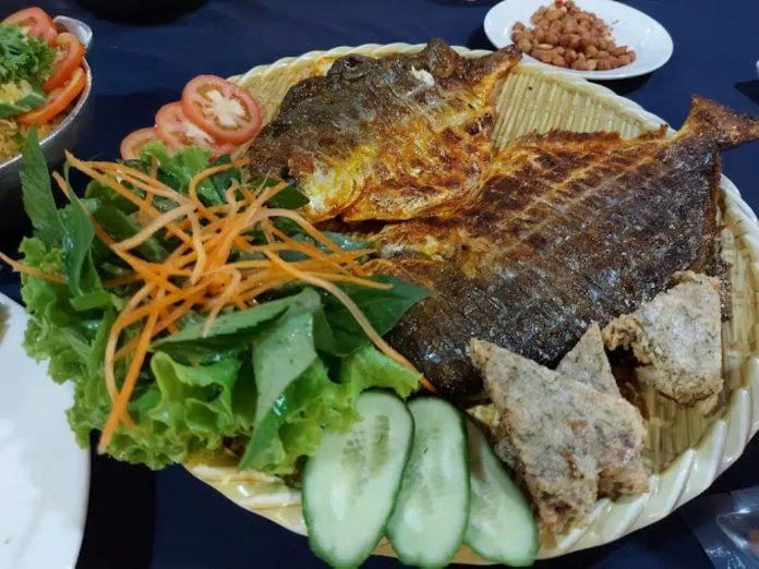 Gợi ý 15 quán ăn ngon ở Đồng Xoài Bình Phước nhất định phải ghé akira sushi ăn ngon bánh canh bánh canh cây xoài Bình Phước bún bò bún bò Huế bún bò huế phương linh bún đậu Bún đậu mắm tôm chicken plus đồng xoài chinh hải sản cơm niêu anh em gợi ý hải sản hải sản luỹ tre xanh heo mẹt hội quán minh tuấn lẩu dê dũng mập nhà hàng nhà hàng hương phù sa nướng seoul ốc bự quán ăn quán ăn ngon quán ăn ngon ở bình phước quán ăn ngon ở đồng xoài quán ăn ngon ở đồng xoài bình phước thông tin vỹ dạ quán