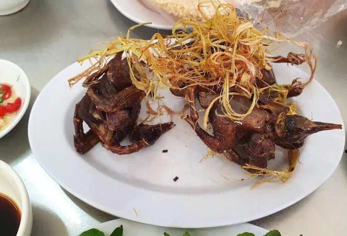 Món chim quay của quán. (Ảnh: Internet)
