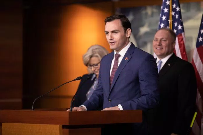 Ông Mike Gallagher ủng hộ cấm ứng dụng TikTok trên toàn nước Mỹ. Nguồn: Internet Ông Mike Gallagher ủng hộ cấm ứng dụng TikTok trên toàn nước Mỹ. Nguồn: Internet
