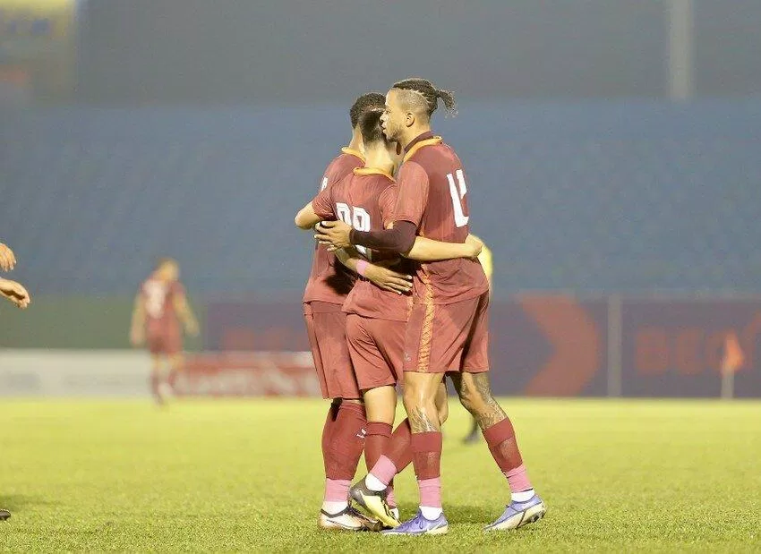 Thắng 3-0, T.Bình Định đã trở thành tân vương của giải đấu Thiên Long Tournament lần thứ 4 năm 2023 (Ảnh: Internet)