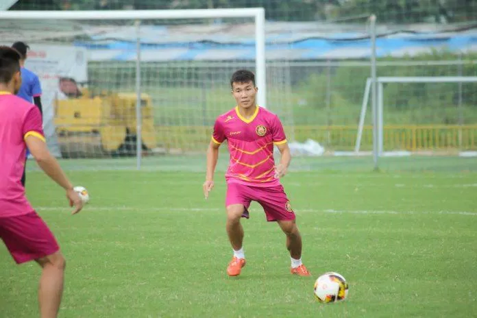 Vũ Tín thi đấu cho CLB Sài Gòn từ 2017 đến 2020 (Ảnh: Internet)