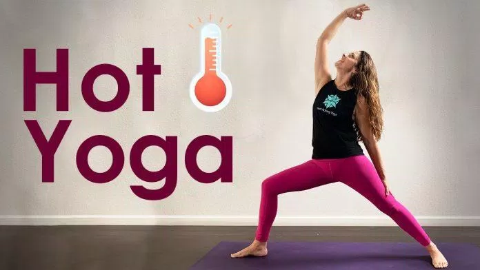 Hot yoga - một trong những loại yoga phổ biến hiện nay (Ảnh: Internet)