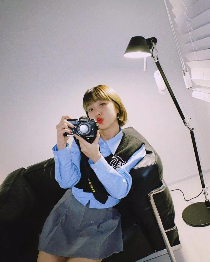 Adora cũng đứng sau nhiều bản hit của BTS (Ảnh: Instagram/@dora._.a)