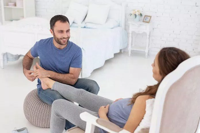 Phụ nữ mang thai khi bị chuột rút cần lưu ý (Nguồn: Internet) Phụ nữ mang thai khi bị chuột rút cần lưu ý (Nguồn: Internet)