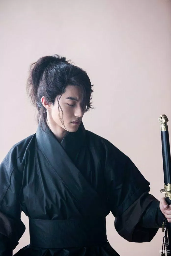 Kwak Dong Yeon