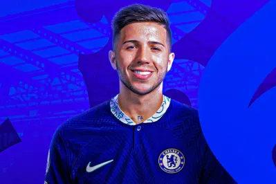Enzo Fernandes chính là bom tấn tiếp theo mà Chelsea kích hoạt để có thể trở lại top đầu của Premier League ngay trong mùa giải này (Ảnh: Internet) Enzo Fernandes chính là bom tấn tiếp theo mà Chelsea kích hoạt để có thể trở lại top đầu của Premier League ngay trong mùa giải này (Ảnh: Internet)