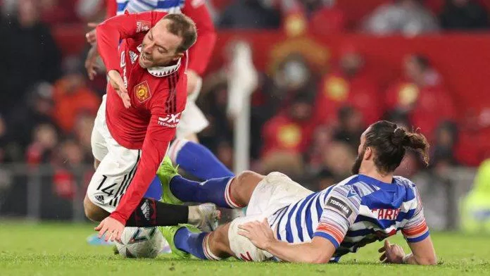 Eriksen đang chơi rất tốt cho Man Utd nhưng đã bất ngờ dính chấn thương (Ảnh: Internet) Eriksen đang chơi rất tốt cho Man Utd nhưng đã bất ngờ dính chấn thương (Ảnh: Internet)