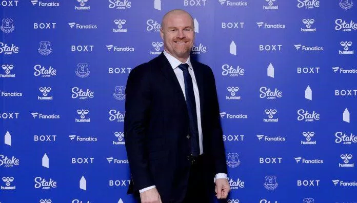 Sean Dyche chính là HLV được ban lãnh đạo của Everton đưa lên thay cho Frank Lampard để thoát khỏi khủng hoảng (Ảnh: Internet) Sean Dyche chính là HLV được ban lãnh đạo của Everton đưa lên thay cho Frank Lampard để thoát khỏi khủng hoảng (Ảnh: Internet)