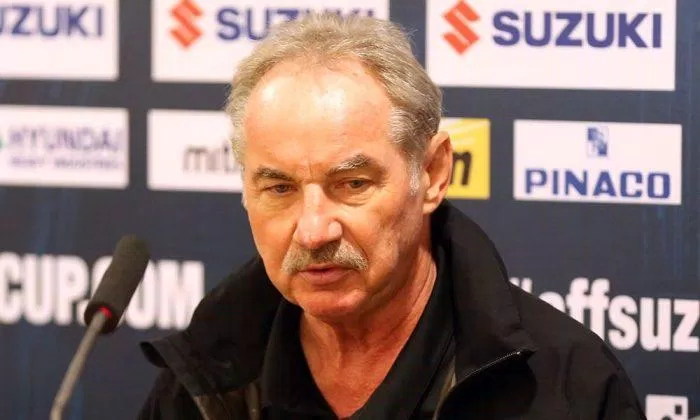 HLV Alfred Riedl (Ảnh: Internet) HLV Alfred Riedl (Ảnh: Internet)