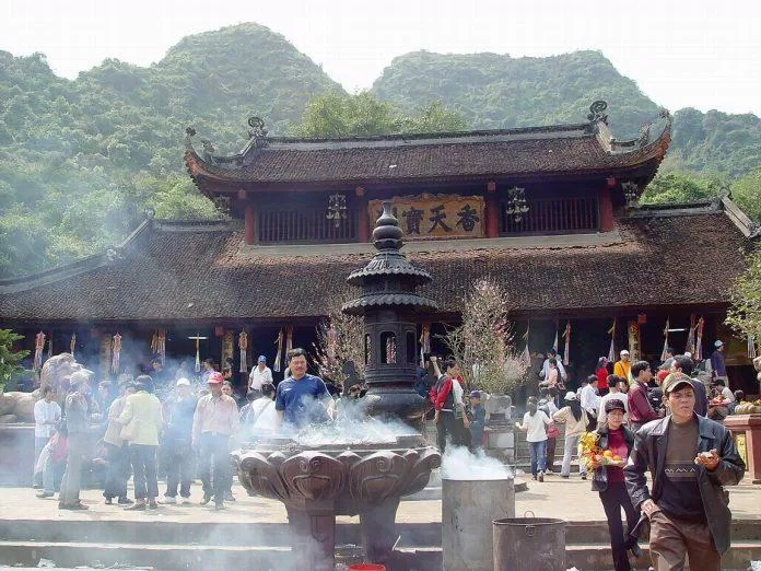 Chốn Phật tích Hương Sơn là nơi quần tụ nhiều tôn giáo, tín ngưỡng (Ảnh: Internet) Chốn Phật tích Hương Sơn là nơi quần tụ nhiều tôn giáo, tín ngưỡng (Ảnh: Internet)