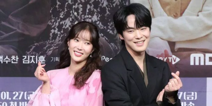 Màn kết hợp của Im Soo Hyang và có vẻ không được lòng khán giả Màn kết hợp của Im Soo Hyang và có vẻ không được lòng khán giả