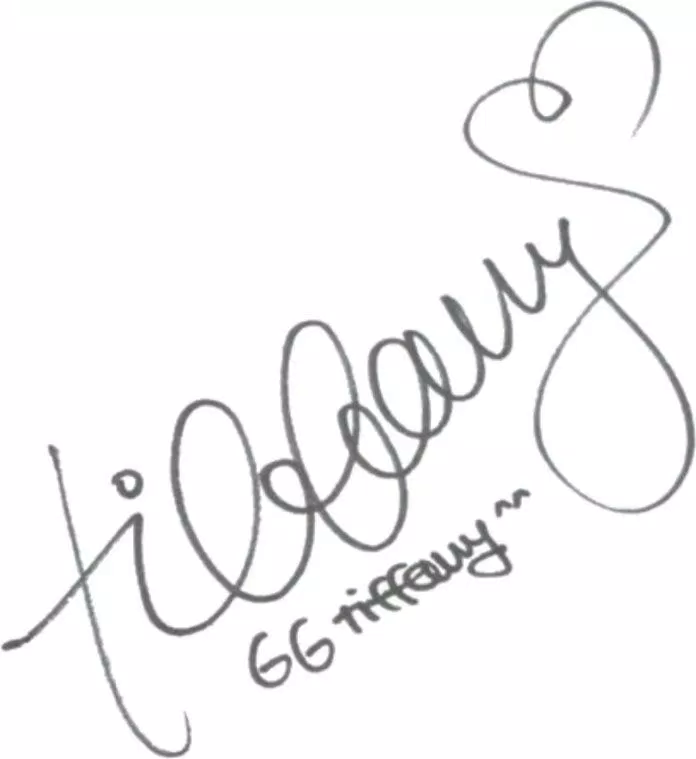 Chữ ký của Tiffany (Girls’ Generation) (Ảnh: Internet) Chữ ký của Tiffany (Girls’ Generation) (Ảnh: Internet)