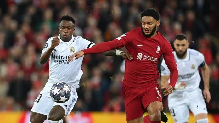 Joe Gomez tiếp tục có một trận đấu tệ hại trong màu áo của Liverpool năm nay (Ảnh: Internet) Joe Gomez tiếp tục có một trận đấu tệ hại trong màu áo của Liverpool năm nay (Ảnh: Internet)