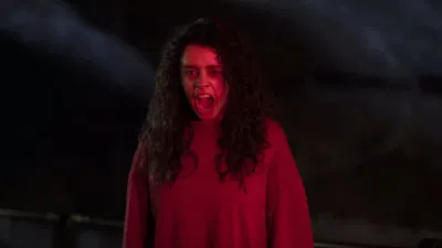 Không khí căng thẳng và plot twist liên tục