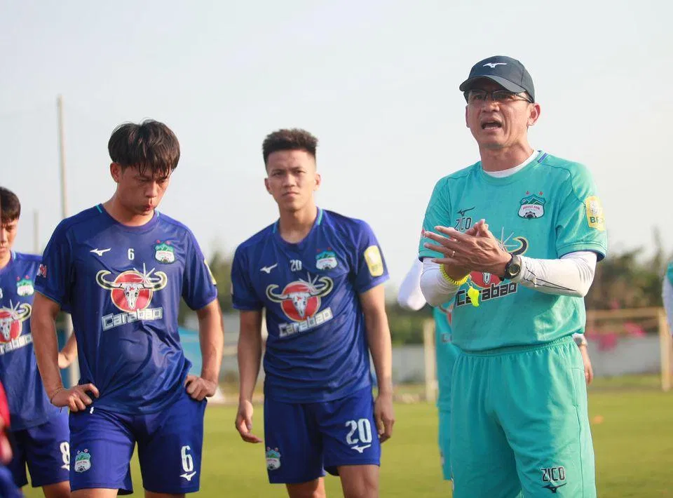 HAGL sẽ có khoảng 4 buổi tập tại TP HCM trước khi bay ra Hà Nội vào ngày 12/2 (Ảnh: Internet) HAGL sẽ có khoảng 4 buổi tập tại TP HCM trước khi bay ra Hà Nội vào ngày 12/2 (Ảnh: Internet)