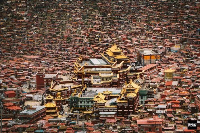 Larung Gar, Tây Tạng, Trung Quốc - Nguồn: Internet Larung Gar, Tây Tạng, Trung Quốc - Nguồn: Internet
