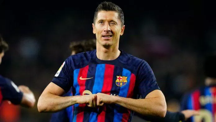 Lewandowski sẽ là niềm hi vọng số 1 cho việc ghi bàn vào lưới của Man Utd trong trận lượt về (Ảnh: Interenet) Lewandowski sẽ là niềm hi vọng số 1 cho việc ghi bàn vào lưới của Man Utd trong trận lượt về (Ảnh: Interenet)