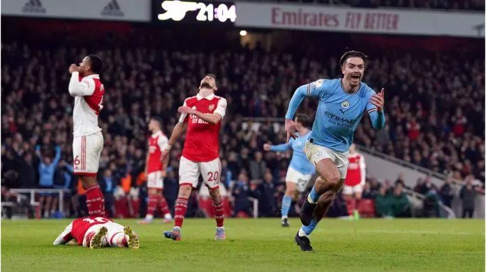 Thất bại trước Man City khiến Arsenal không còn trụ lại ở vị trí đầu bảng xếp hạng Premier League 2022-2023 (Ảnh: Internet) Thất bại trước Man City khiến Arsenal không còn trụ lại ở vị trí đầu bảng xếp hạng Premier League 2022-2023 (Ảnh: Internet)