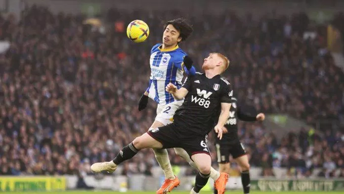 Mitoma im hơi lặng tiếng và Brighton chưa thể tạo ra đột biến trước Fulham trong hiệp 1 (Ảnh: Internet) Mitoma im hơi lặng tiếng và Brighton chưa thể tạo ra đột biến trước Fulham trong hiệp 1 (Ảnh: Internet)