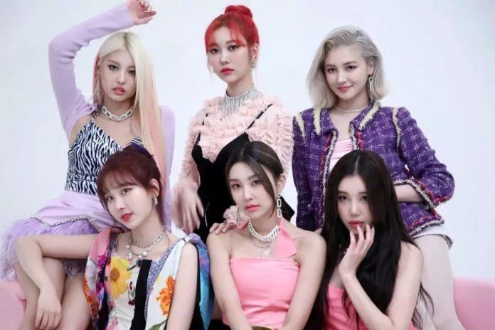 MOMOLAND (Ảnh: Internet)