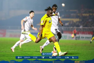 Kết thúc trận đấu: CLB SLNA 1-1 CLB Hải Phòng (Ảnh: Internet) Kết thúc trận đấu: CLB SLNA 1-1 CLB Hải Phòng (Ảnh: Internet)