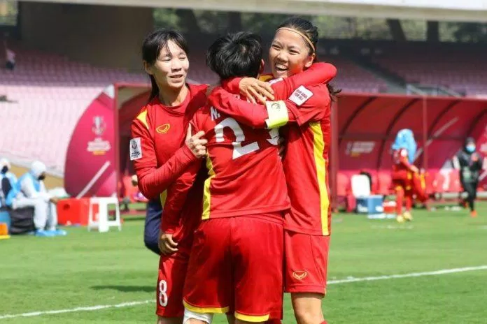 HLV Mai Đức Chung chỉ ra những khó khăn của tuyển nữ Việt Nam tại World Cup 2023 (Ảnh: Internet) HLV Mai Đức Chung chỉ ra những khó khăn của tuyển nữ Việt Nam tại World Cup 2023 (Ảnh: Internet)