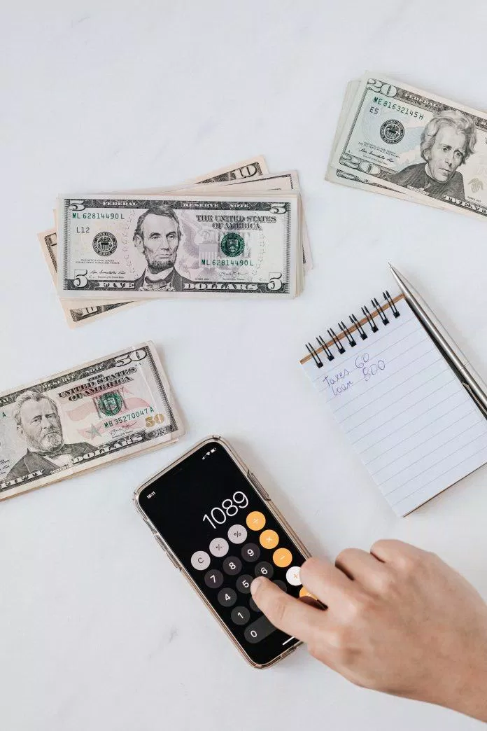 Đàn ông nên tiết kiệm một khoản tiền lương hưu. (Nguồn: Internet) Đàn ông nên tiết kiệm một khoản tiền lương hưu. (Nguồn: Internet)