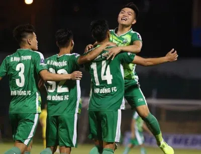 Phù Đổng FC được thành lập ngày 4 tháng 10 năm 2015 (Ảnh: Internet) Phù Đổng FC được thành lập ngày 4 tháng 10 năm 2015 (Ảnh: Internet)