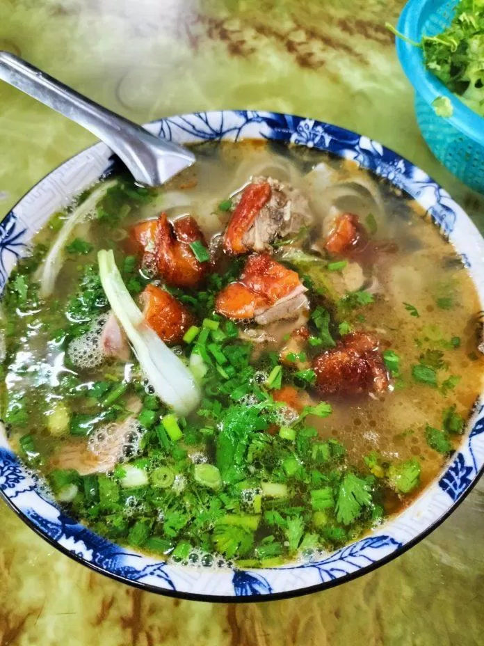 Nhà Hàng Vịt Quay Hải Xồm (Ảnh: Internet) Nhà Hàng Vịt Quay Hải Xồm (Ảnh: Internet)