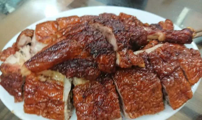 Món vịt quay của quán. (Ảnh: Internet)
