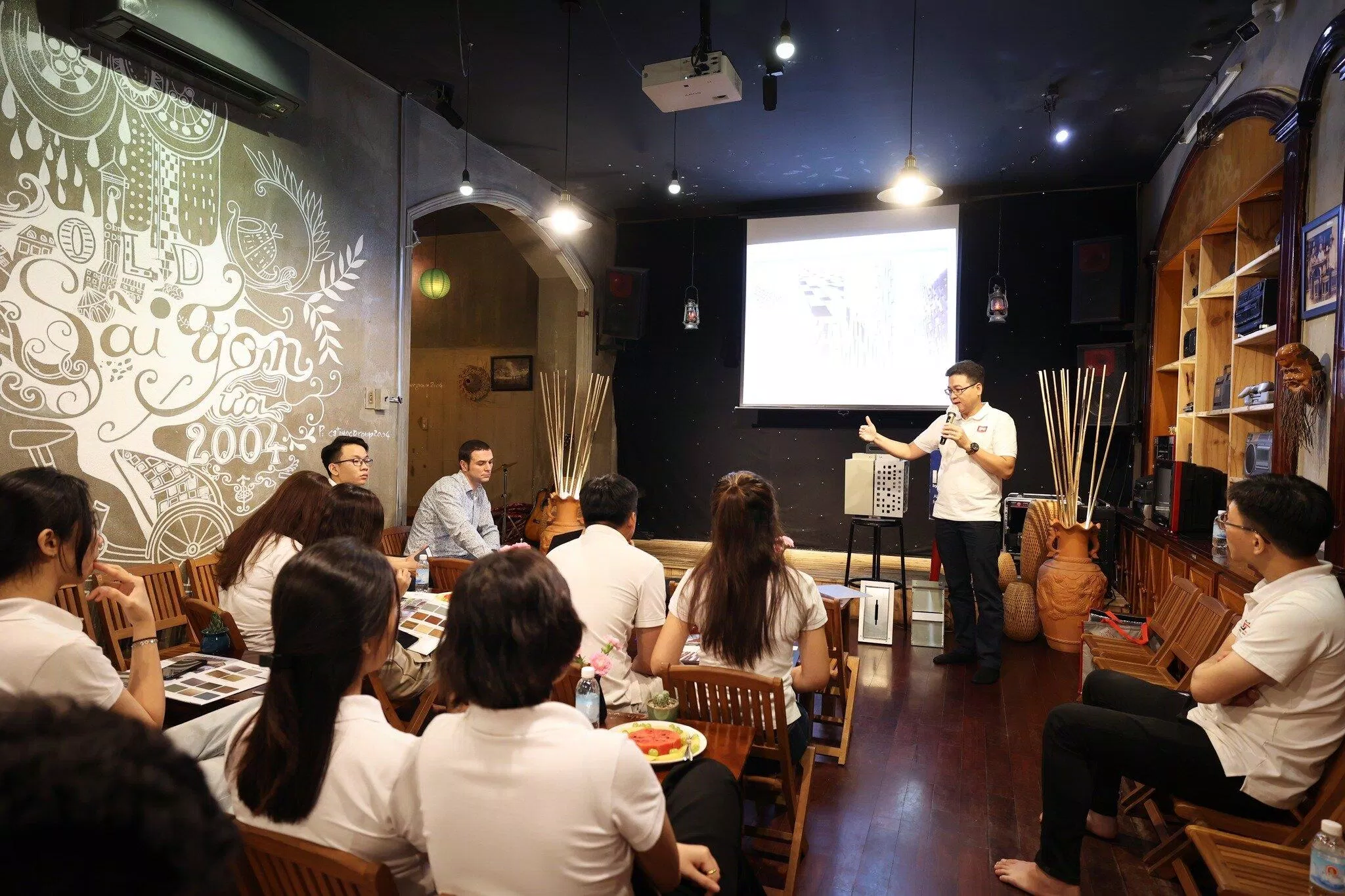 Tượng Cafe Acoustic. (Nguồn ảnh: Internet)