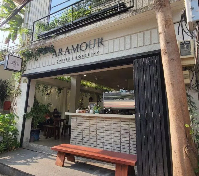 Không gian bên ngoài của quán. (Ảnh: Internet)